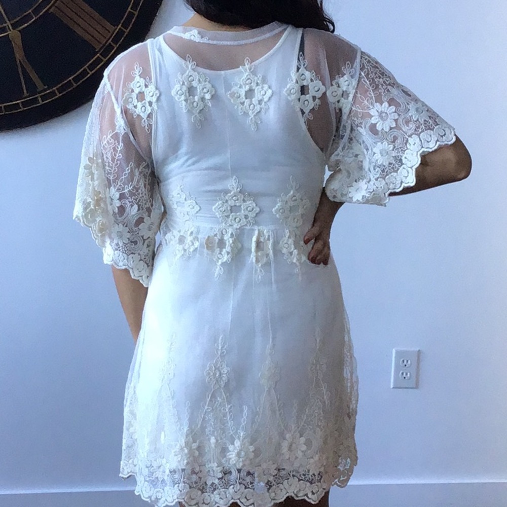 Dress - Picture 2 of 3